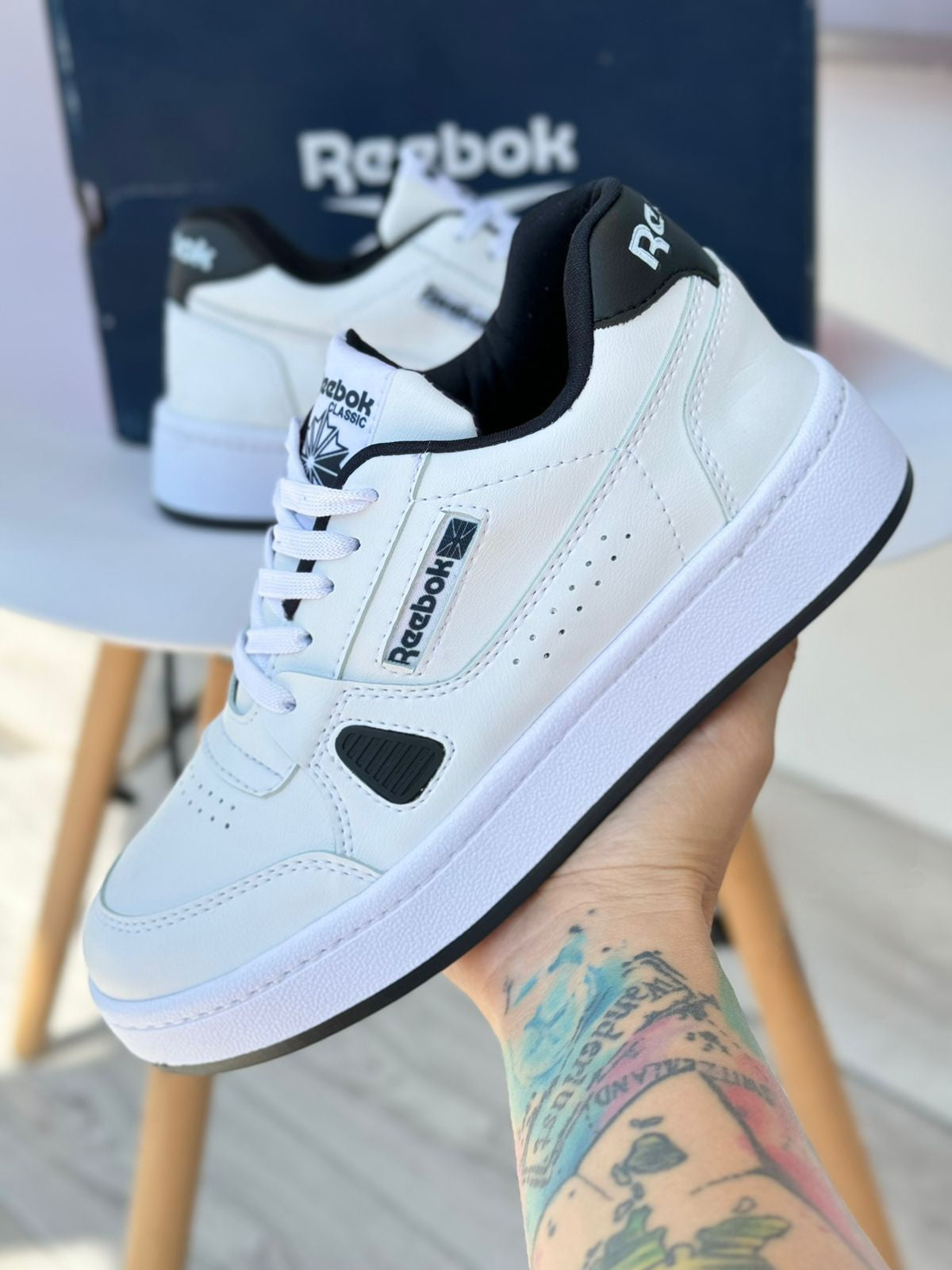 REEBOK CLASICO